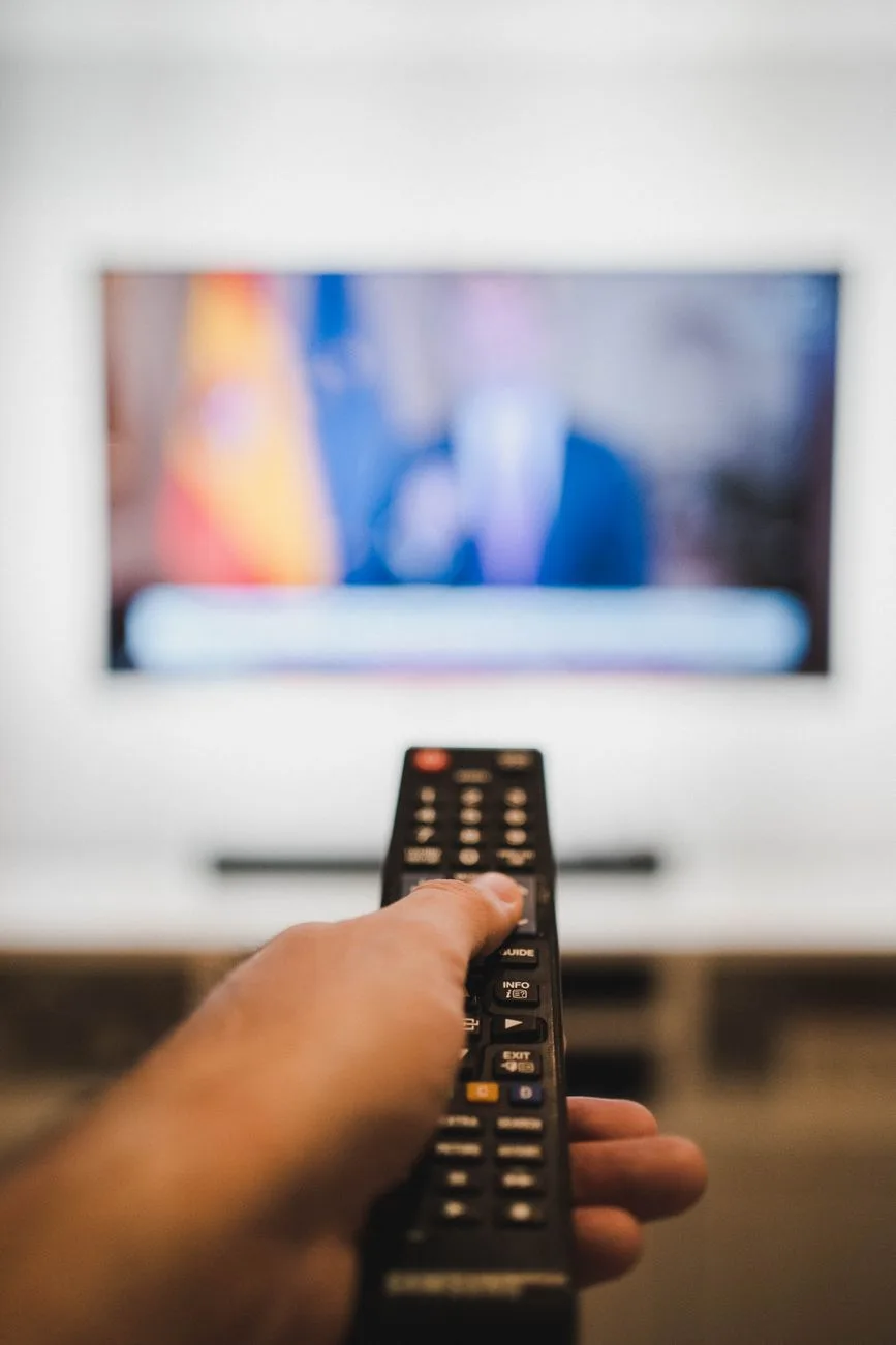 Relaxing binge-watching via official streaming apps in Europe