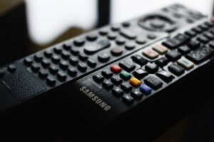 Почему серверы Zenova TV не падают